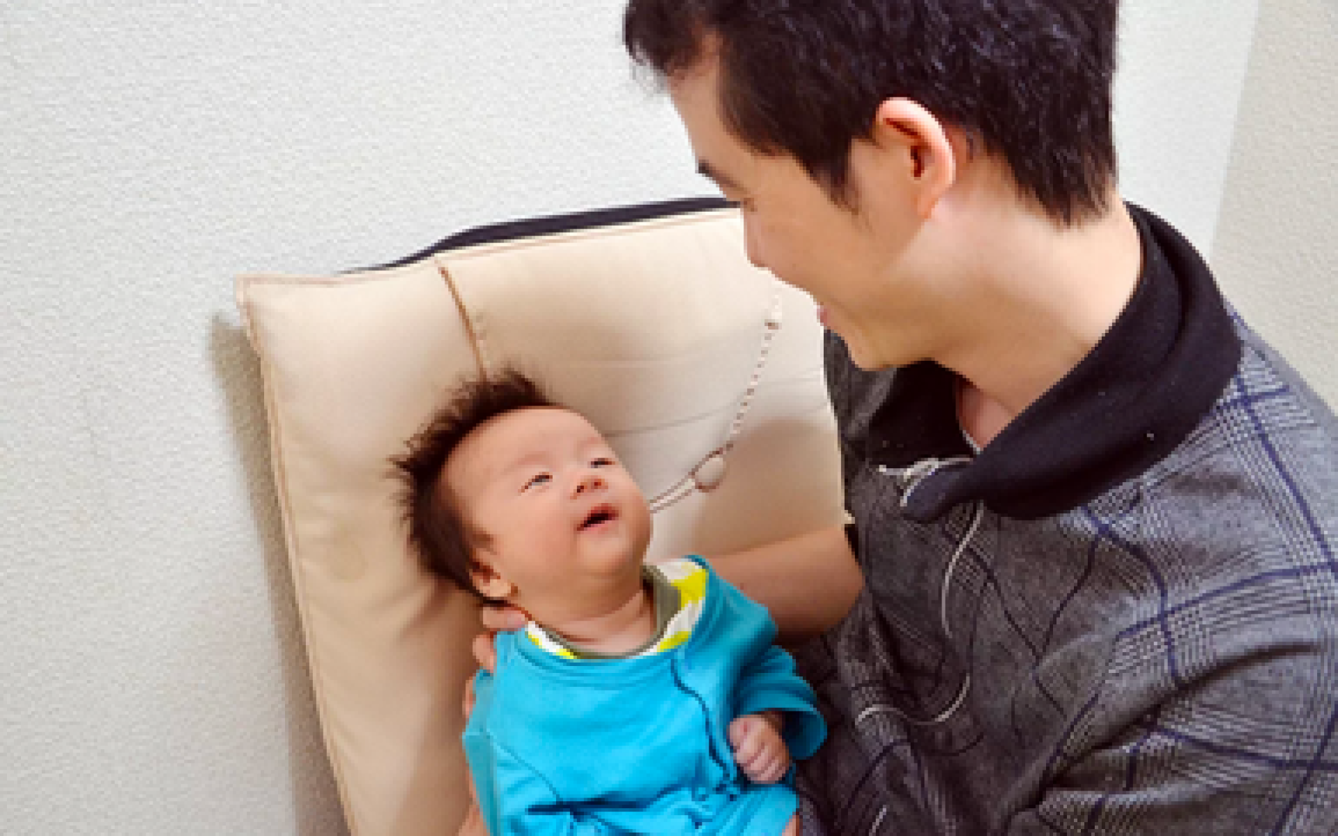 Những lời khuyên hữu ích dành cho cha mẹ về nuôi dạy trẻ (0-10 tuổi) của AKEHASHI Daiji