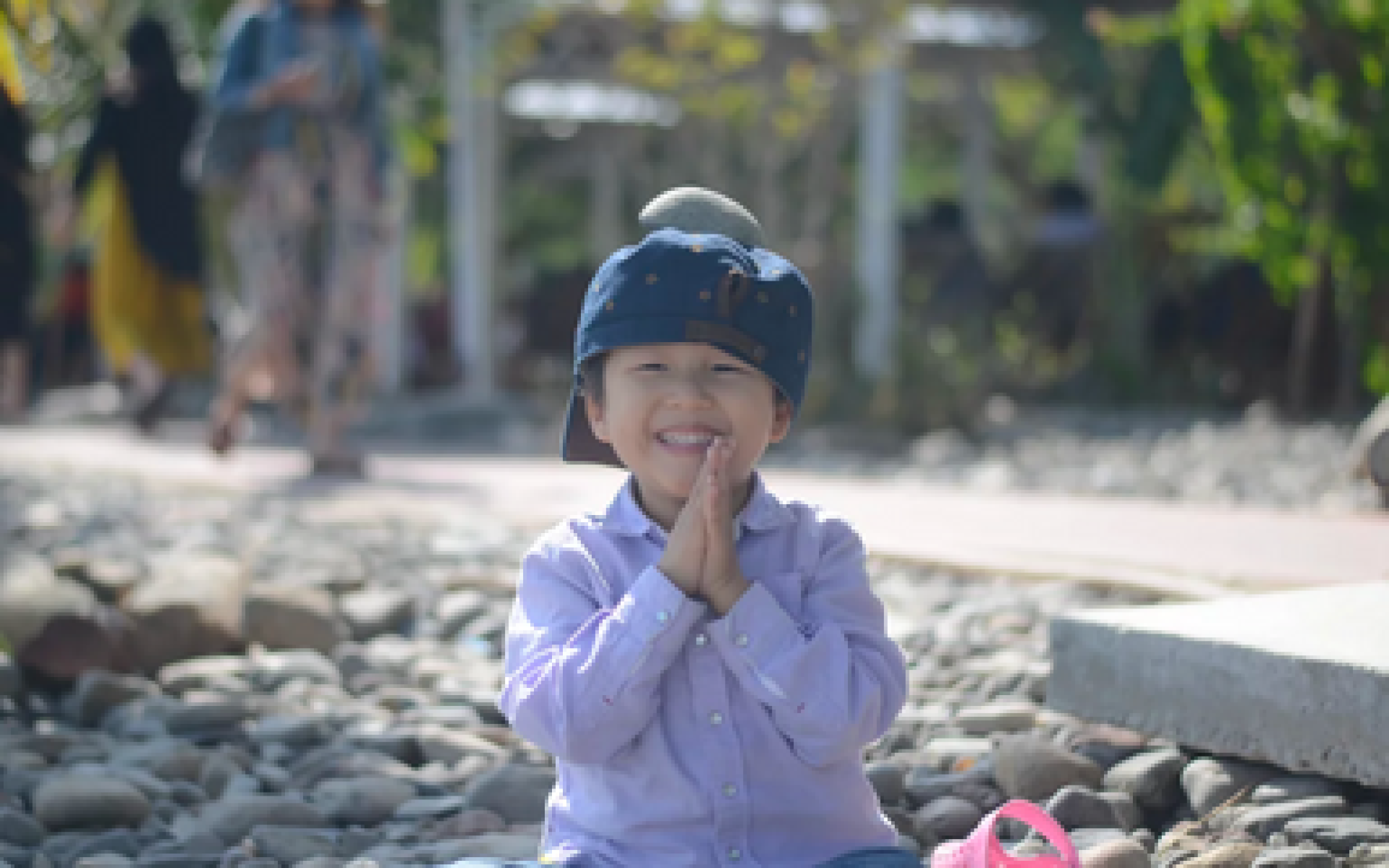 Nuôi dưỡng đứa trẻ hạnh phúc